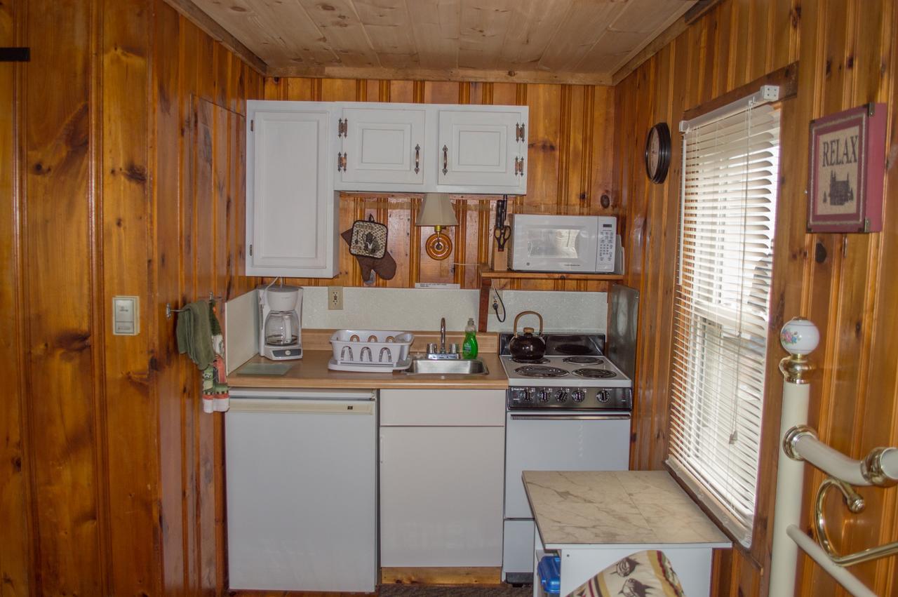 فندق Naplesفي  Bayview Cabins المظهر الخارجي الصورة