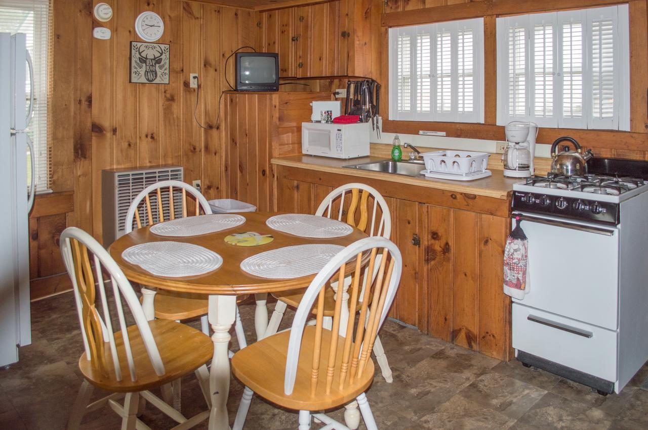 فندق Naplesفي  Bayview Cabins المظهر الخارجي الصورة