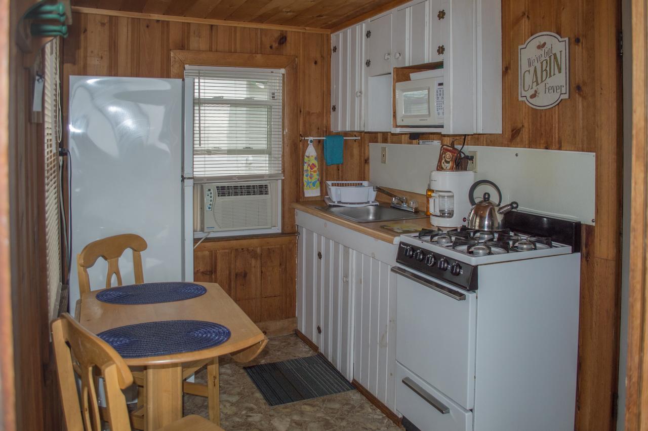 فندق Naplesفي  Bayview Cabins المظهر الخارجي الصورة
