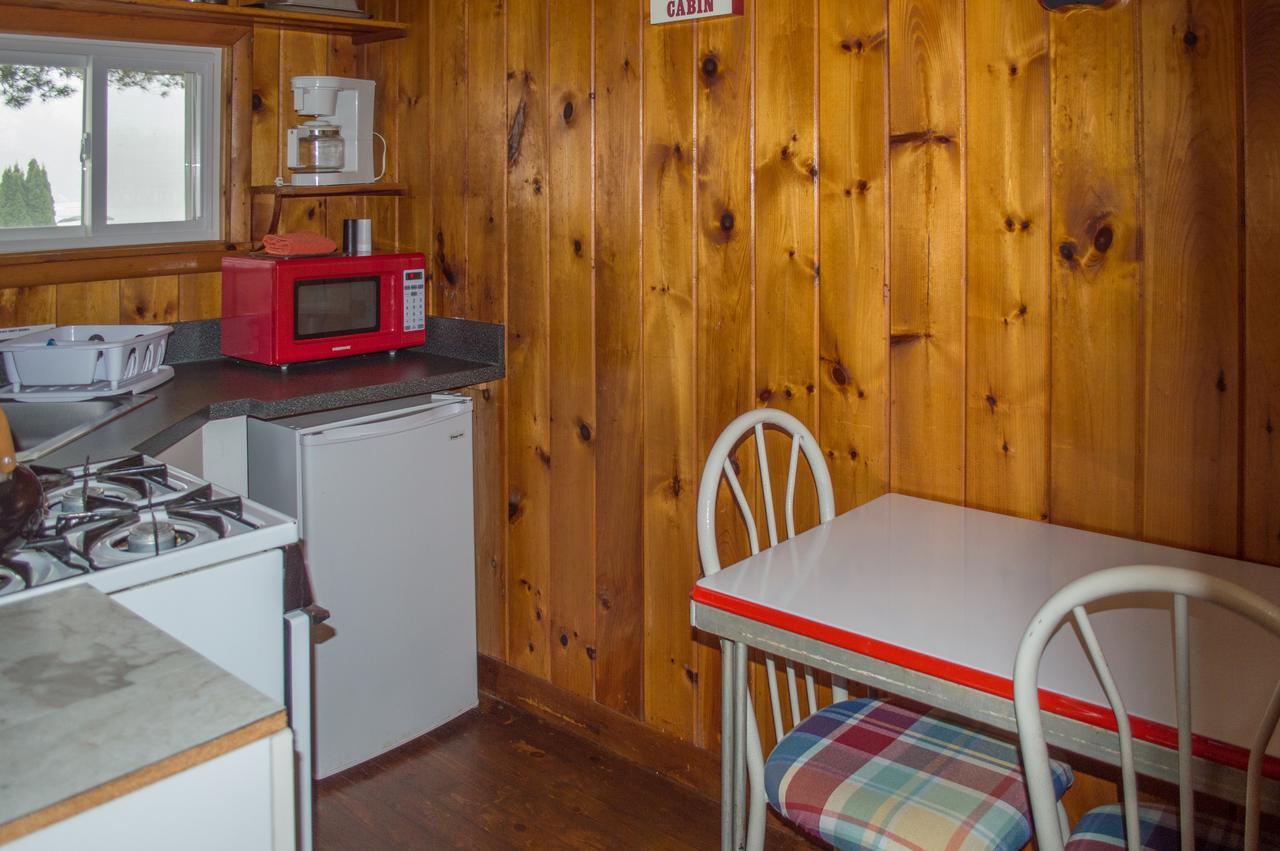 فندق Naplesفي  Bayview Cabins المظهر الخارجي الصورة